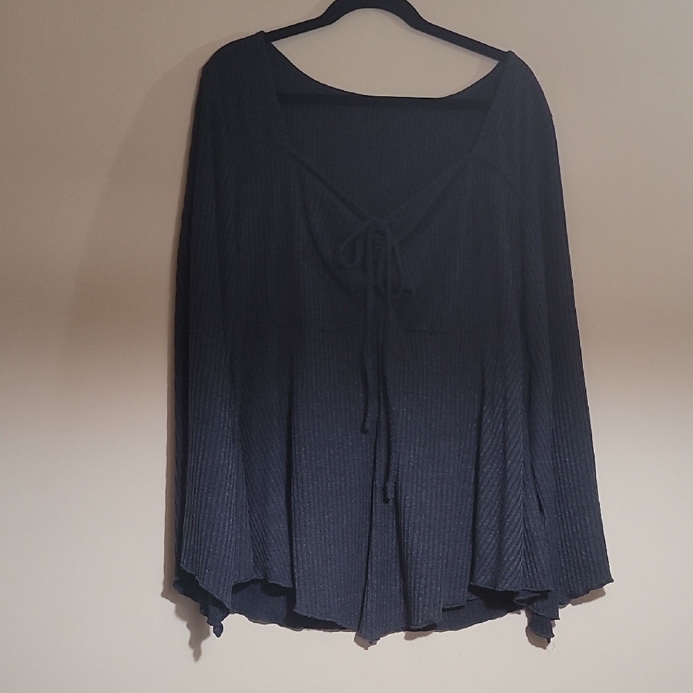 Black Flowy Knit Top